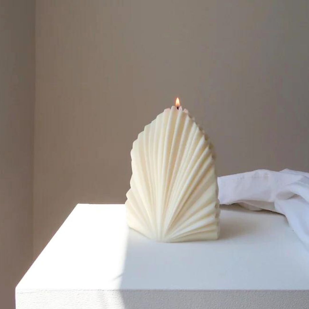 Palm Leaf Candle